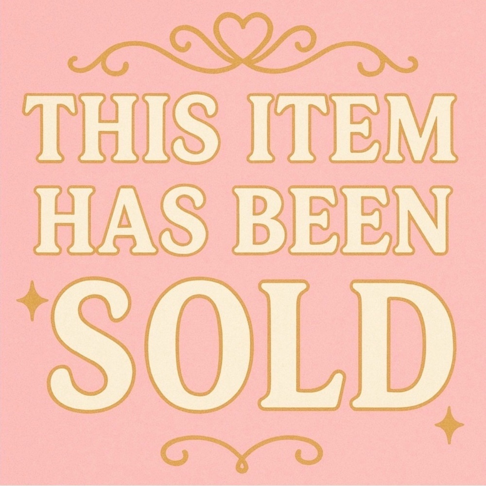 SOLD OUT. 
BOW DETAIL BUTTON DOWN CROPPED KNIT CARDIGAN